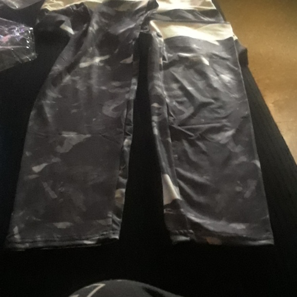 Leggings - Picture 3 of 3